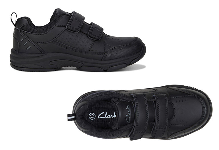 Clarks Advance  Black Leather School Sneaker