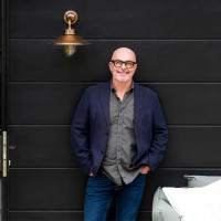 Neale Whitaker Reveals Stunning Black Guest House