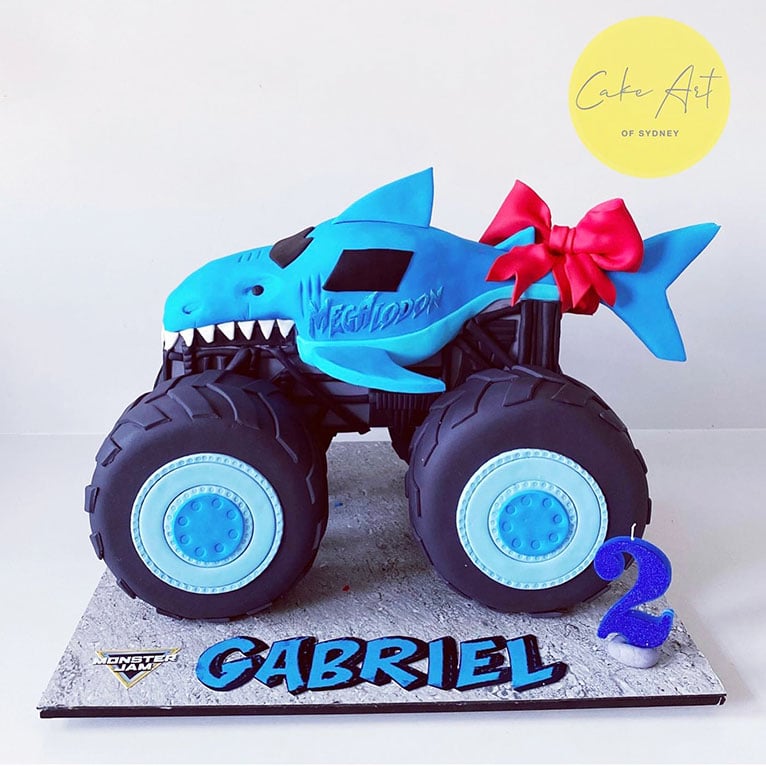 Cake Art Of Sydney's Shark cake with wheels.