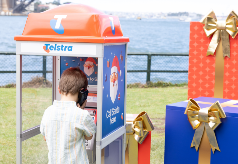 Telstra call Santa