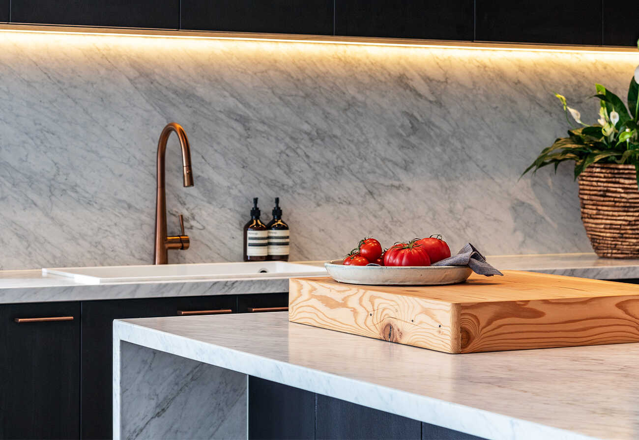 making-home-kitchen-marble