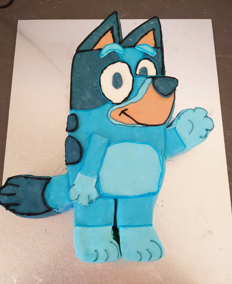 Bluey slab cake via Abbie Morrissey.