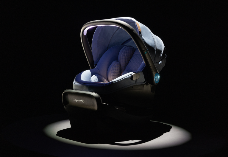 Evenflo SensorySoothe car seat