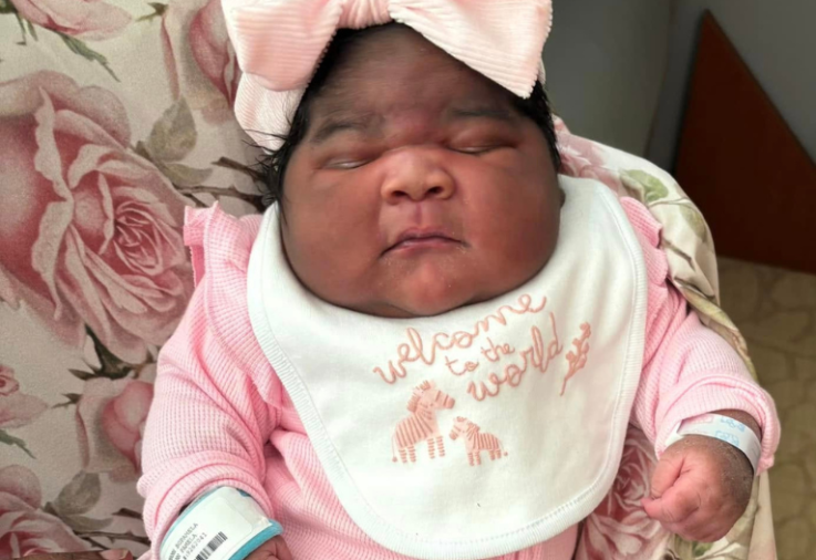 Baby Paris born weighing 13 pounds